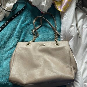 Cream color leather shoulder bag it needs cleaning inside